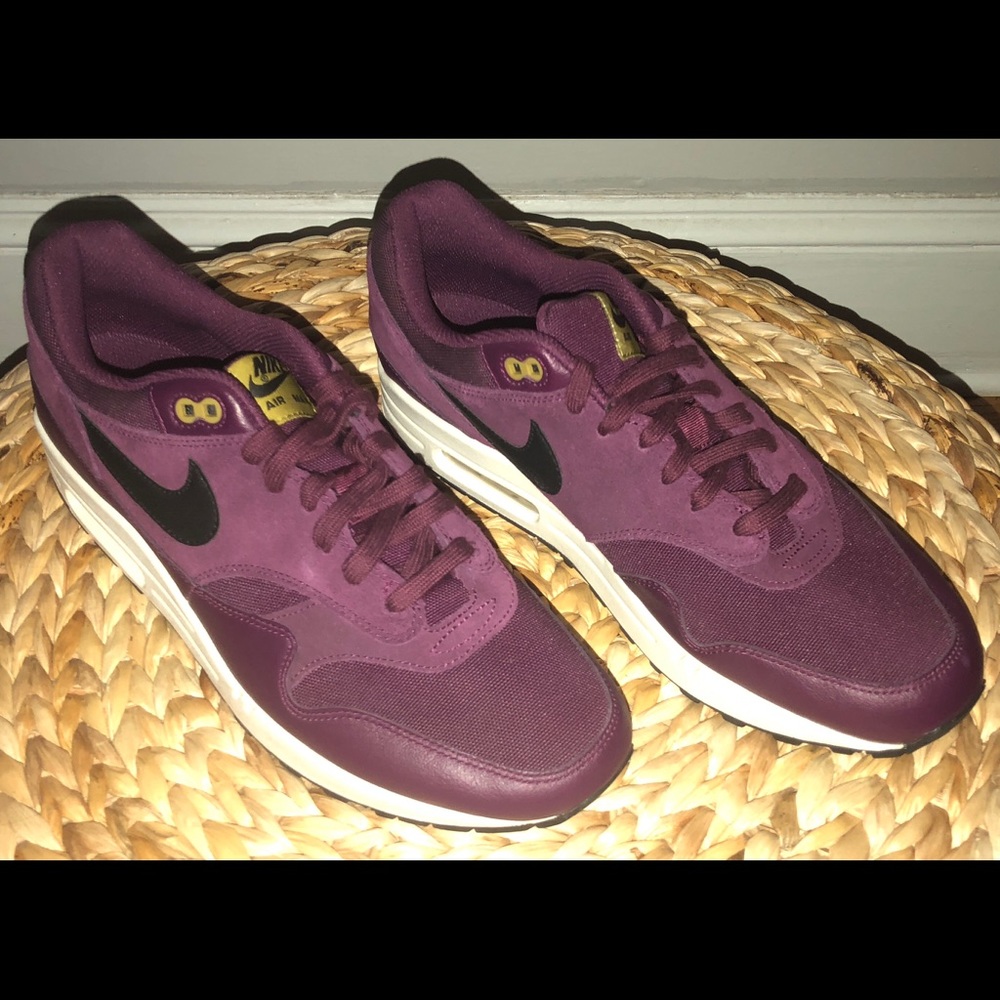 Nike Air Max 1 Bordeaux sz. 11.5